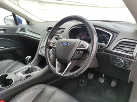 2018 Ford Mondeo - photo 7