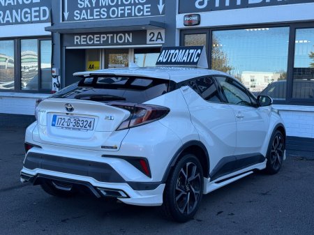 2017 Toyota C-HR - photo 12