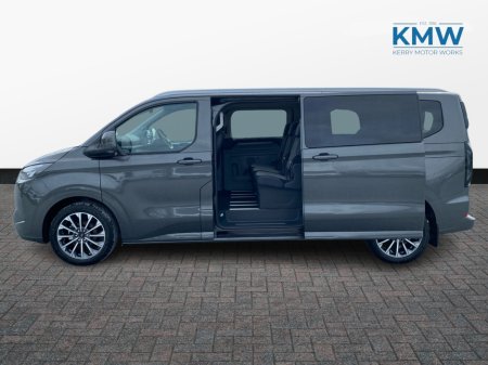 2026 Ford Tourneo Custom - photo 3