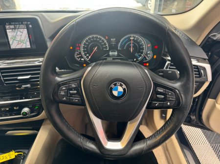 2017 BMW 5-Series - photo 10
