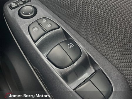 2024 Nissan Juke - photo 18