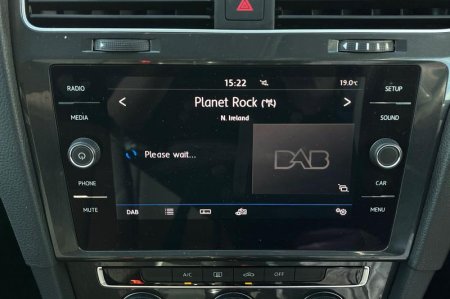 2020 Volkswagen Golf - photo 33