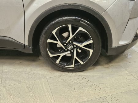 2018 Toyota C-HR - photo 6