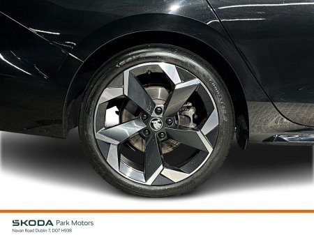 2025 Skoda Superb - photo 9