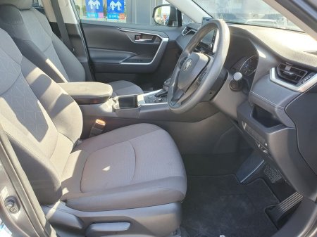 2022 Toyota RAV4 - photo 11