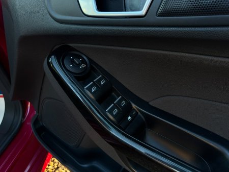 2015 Ford Fiesta - photo 19