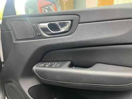 2022 Volvo XC60 - photo 16