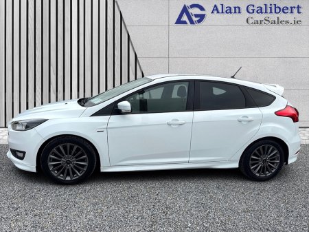 2018 Ford Focus - photo 5