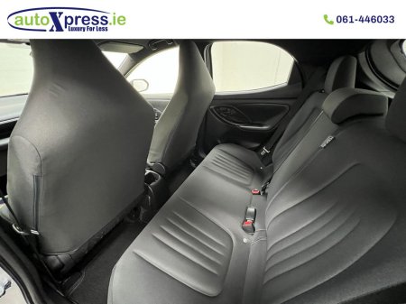 2022 Toyota Yaris - photo 17