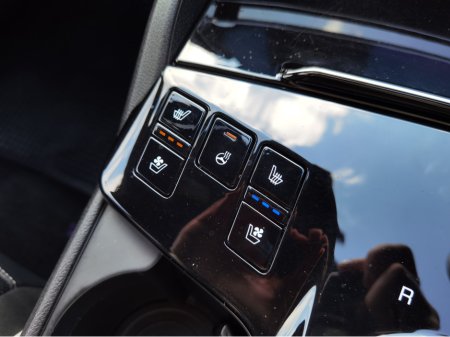 2022 Kia Sportage - photo 23