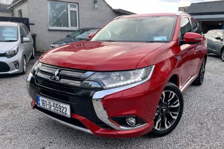 2016 Mitsubishi Outlander PHEV 2.0L MIVEC 4WD 5-Seater Instyle