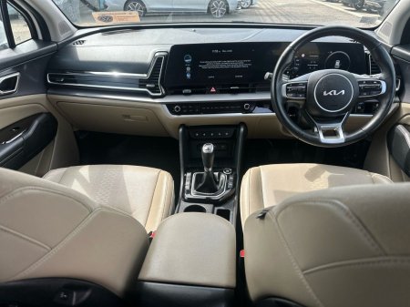 2022 Kia Sportage - photo 8