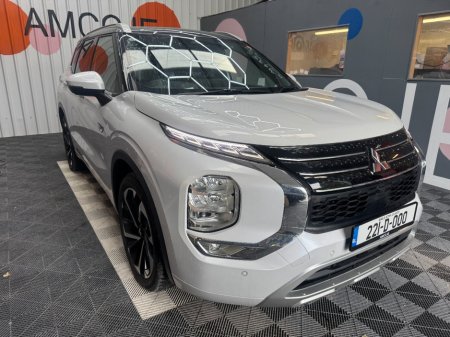 2022 Mitsubishi Outlander 2022 MITSUBISHI OUTLANDER P 4WD PHEV 2.4 AUTOMATIC / CRUISE CONTROL / 360 CAMERA / ELECTRIC MEMORY &