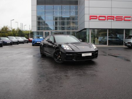 2025 Porsche Panamera 4 E-Hybrid