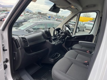 2025 Toyota Proace - photo 6