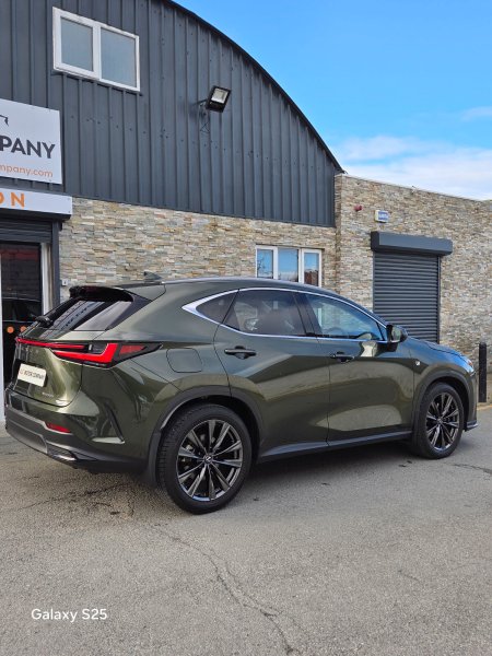 2025 Lexus NX - photo 9