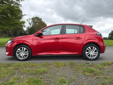 2020 Peugeot 208 - photo 7