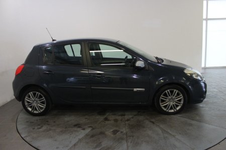 2012 Renault Clio - photo 2