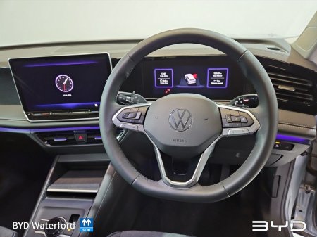 2025 Volkswagen Tiguan - photo 27