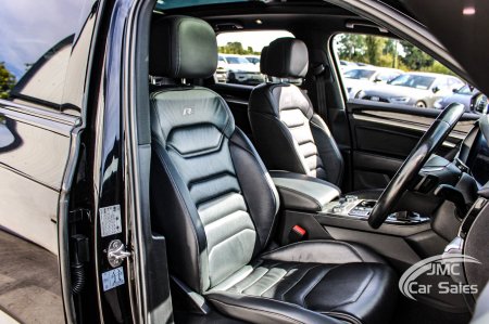 2020 Volkswagen Touareg - photo 21