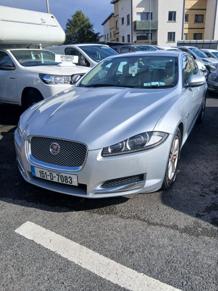 2015 Jaguar XF - photo 4