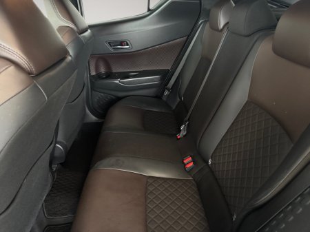 2017 Toyota C-HR - photo 16
