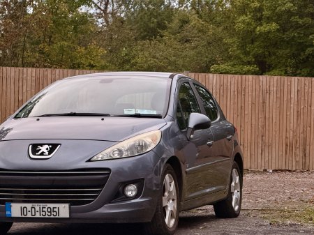 2010 Peugeot 207 - photo 5