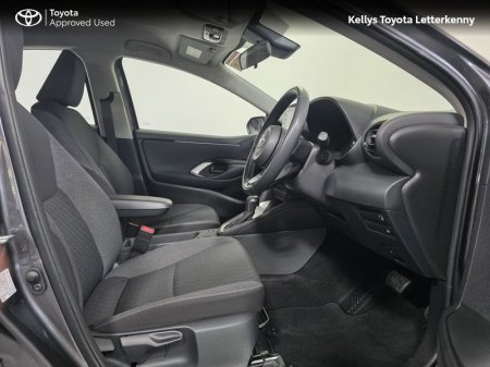 2024 Toyota Yaris - photo 12