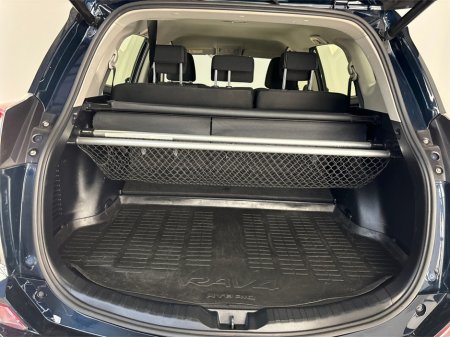 2018 Toyota RAV4 - photo 13