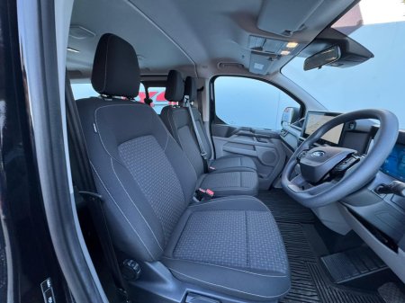 2026 Ford Tourneo Custom - photo 8