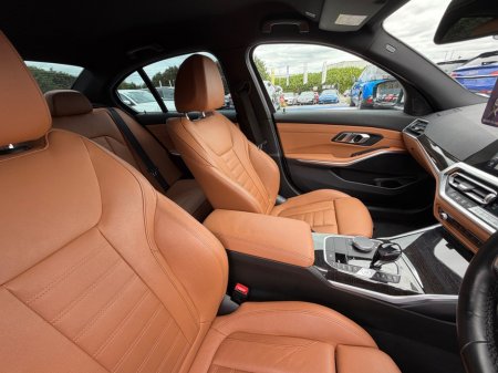 2021 BMW 3-Series - photo 16