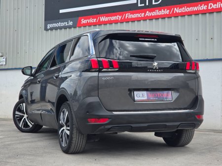 2018 Peugeot 5008 - photo 19