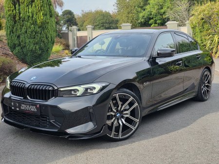2023 BMW 3-Series - photo 3