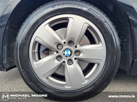 2022 BMW 1-Series - photo 9