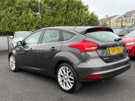2017 Ford Focus - photo 4