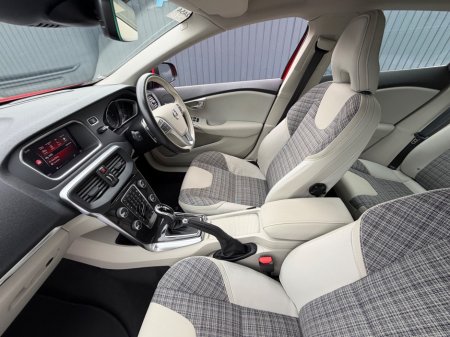 2018 Volvo V40 - photo 52