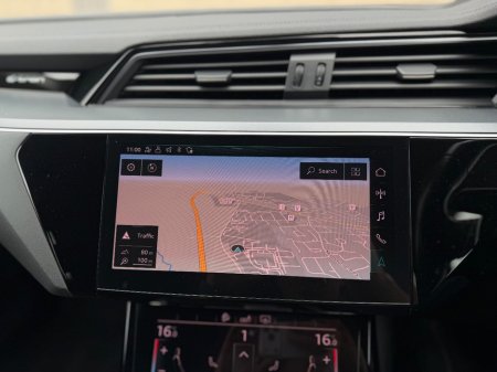 2020 Audi e-tron - photo 25
