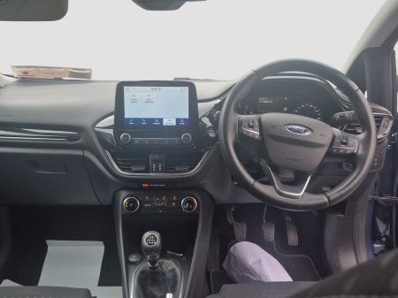 2020 Ford Fiesta - photo 17