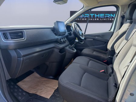 2023 Renault Trafic - photo 13