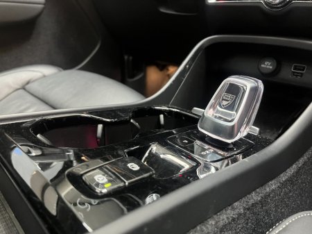 2022 Volvo XC40 - photo 13