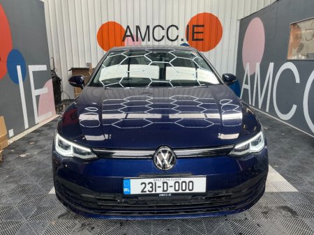 2023 Volkswagen Golf - photo 2