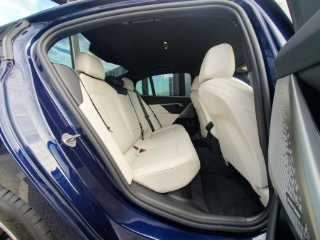 2026 BMW 5-Series - photo 11