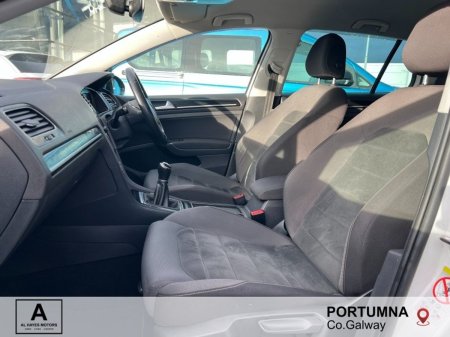 2019 Volkswagen Golf - photo 4