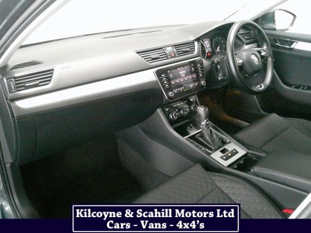 2020 Skoda Superb - photo 18