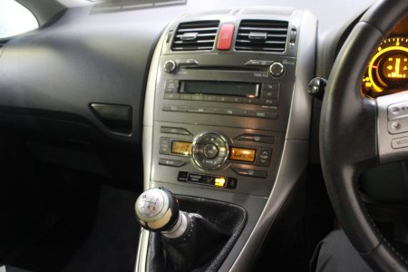 2009 Toyota Auris - photo 25