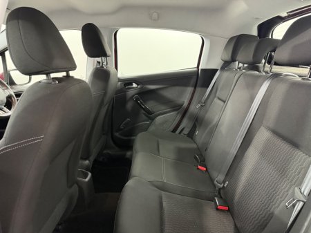2016 Peugeot 208 - photo 18