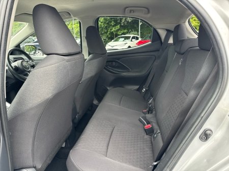 2021 Toyota Yaris - photo 7