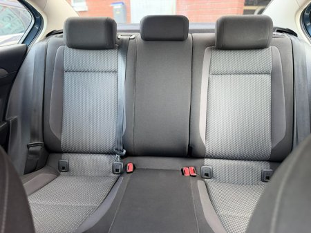 2015 Volkswagen Passat - photo 18