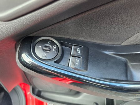 2016 Ford Fiesta - photo 21