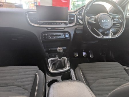 2022 Kia Ceed - photo 11